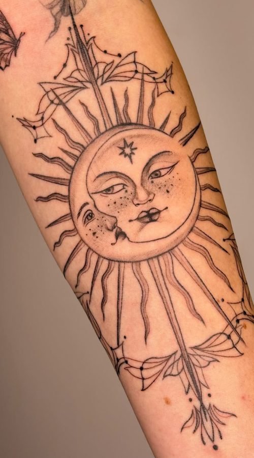 • Continuing the sleeve of Sophie, thanks for the trust all the time! Can’t wait to finish the w (1)